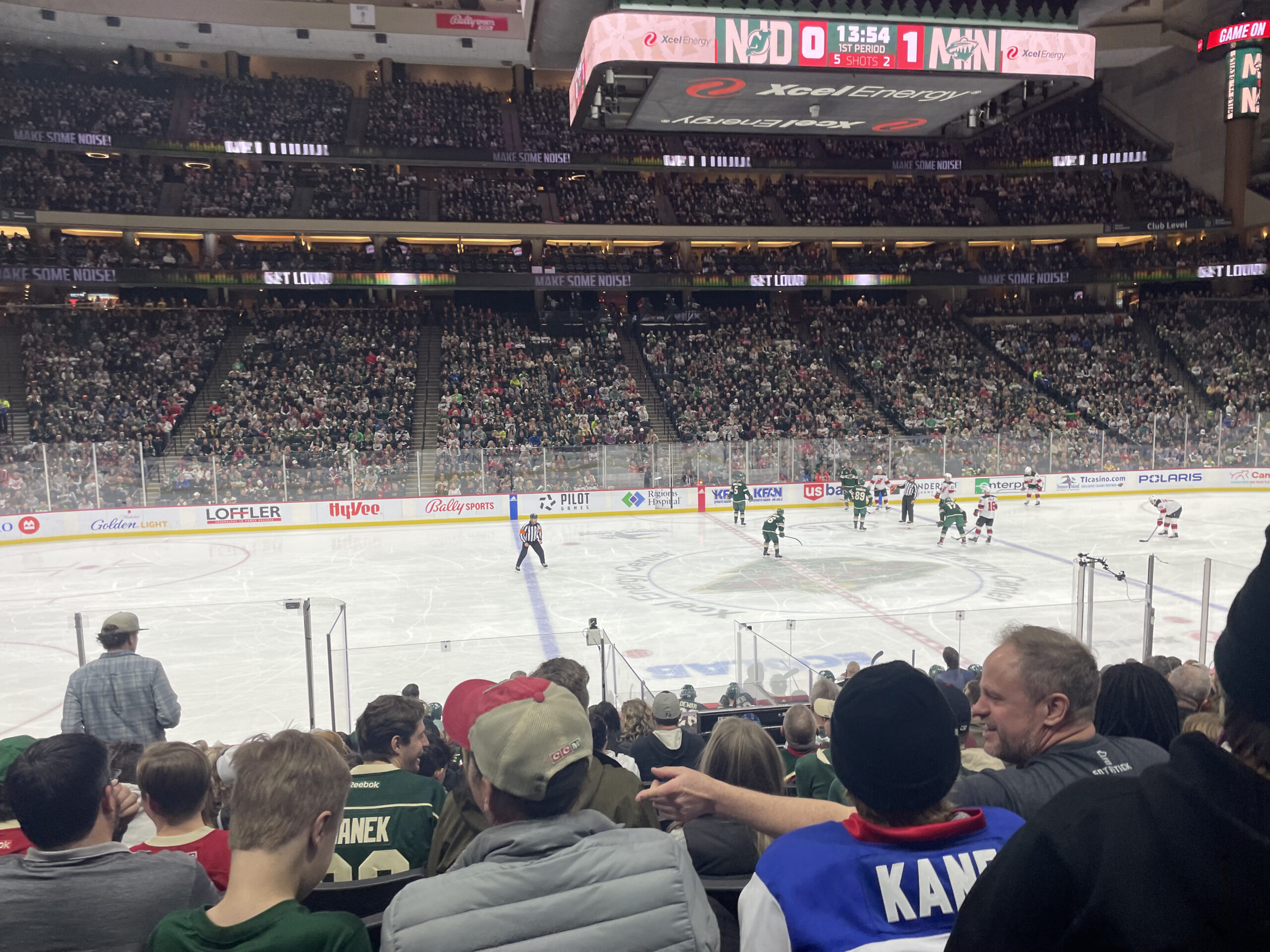 Minneapolis Winter Activities - Wild Hockey Game