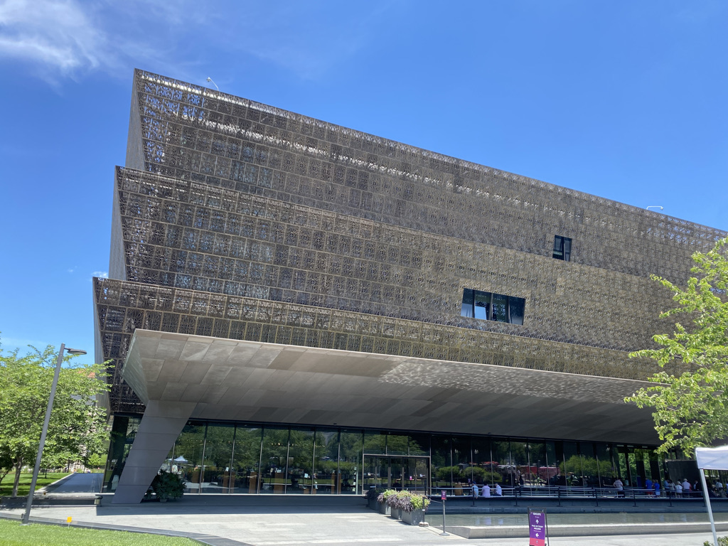 Smithsonian National Museum of African American History and Culture Building Architecture  