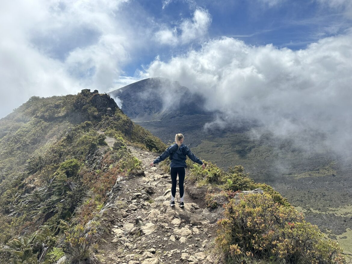 The Ultimate Guide to Haleakalā National Park: Sunrise, Sliding Sands & Halemauʻu Trails